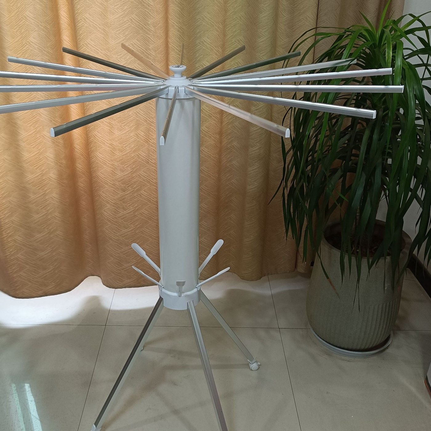 Freestanding Folding Clothes Drying Rack